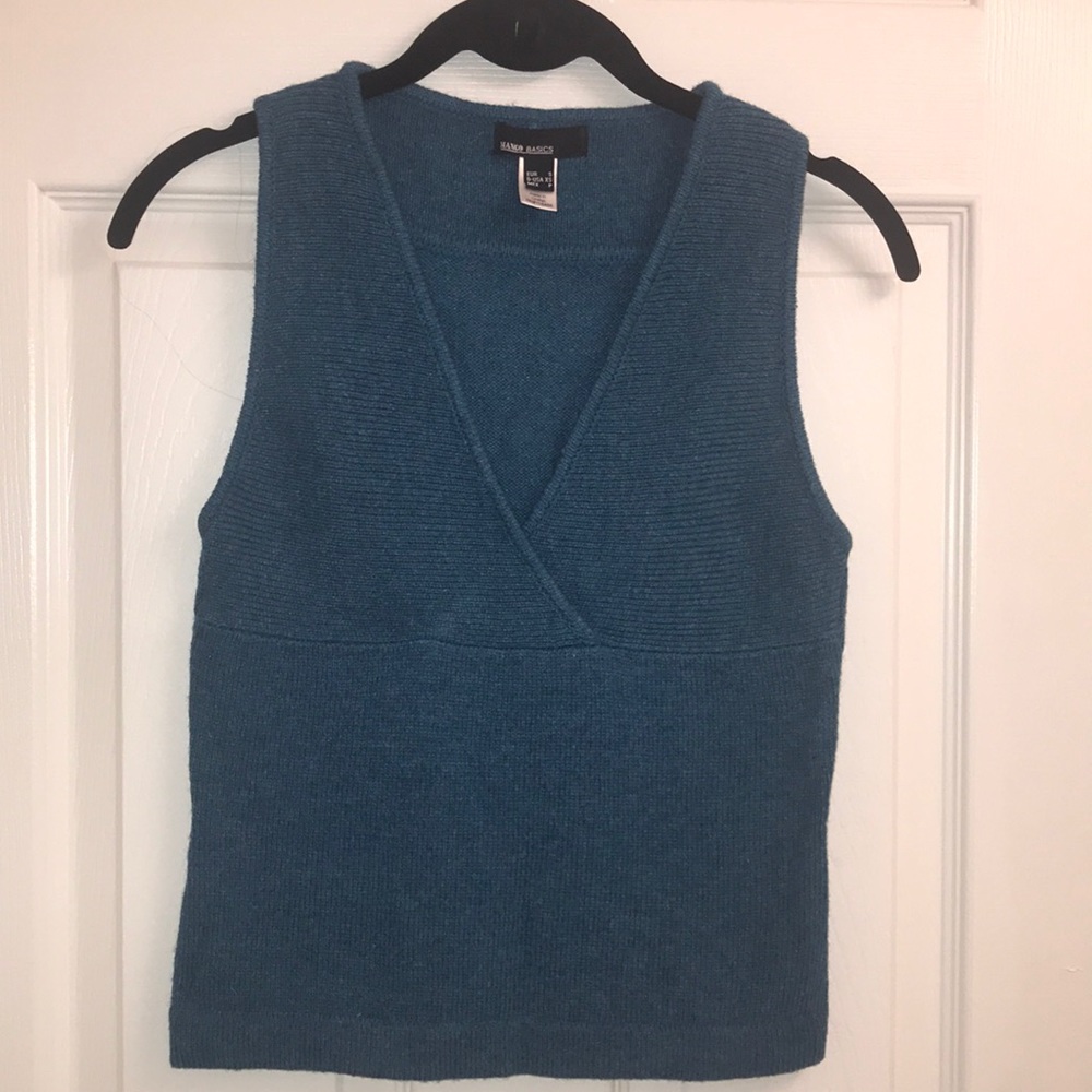 MANGO Wool Blend Sleeveless Pull-on Sweater V-neck